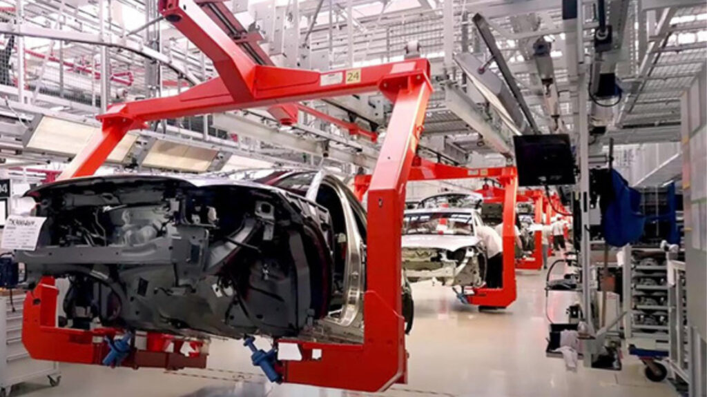 L'usine Magna Steyr de Graz fabrique de nombreuses pièces pour véhicules électriques // Source : Magna Steyr L'usine Magna Steyr de Graz fabrique de nombreuses pièces pour véhicules électriques // Source : Magna Steyr