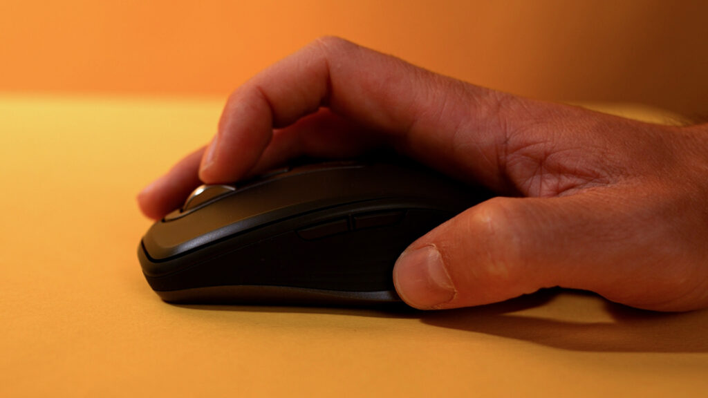 La Logitech MX Anywhere 3S. // Source : Numerama La Logitech MX Anywhere 3S. // Source : Numerama