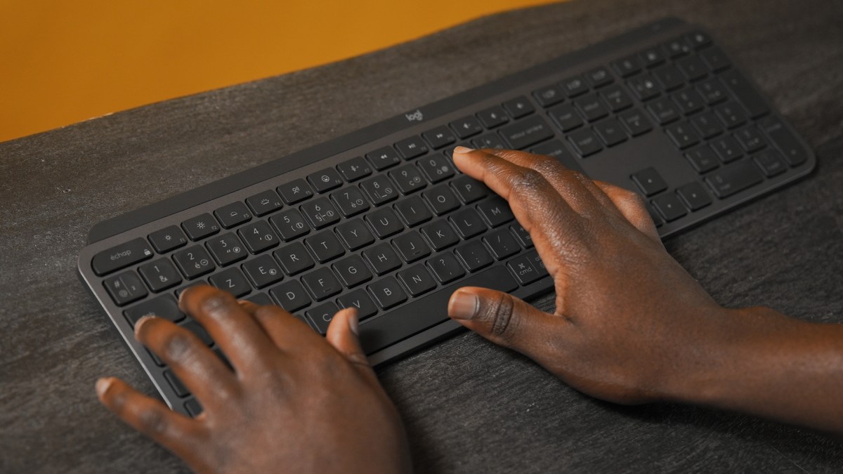 Clavier Logitech // Source : Thomas Ancelle pour Numerama Clavier Logitech // Source : Thomas Ancelle pour Numerama