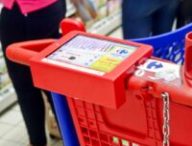 Un caddie chez Carrefour // Source : Carrefour