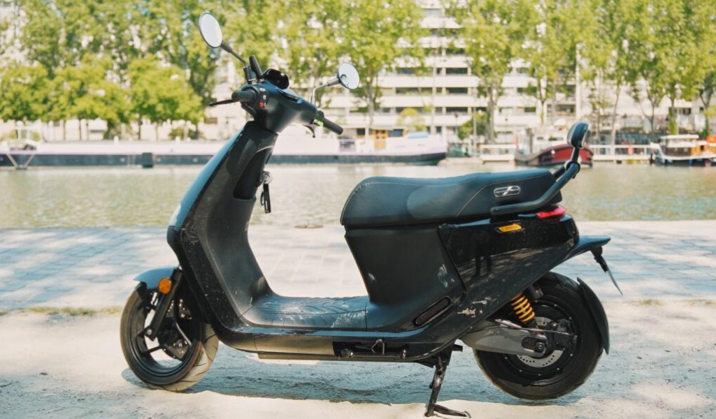 Segway E300SE // Source : Thomas Ancelle pour Numerama Segway E300SE // Source : Thomas Ancelle pour Numerama