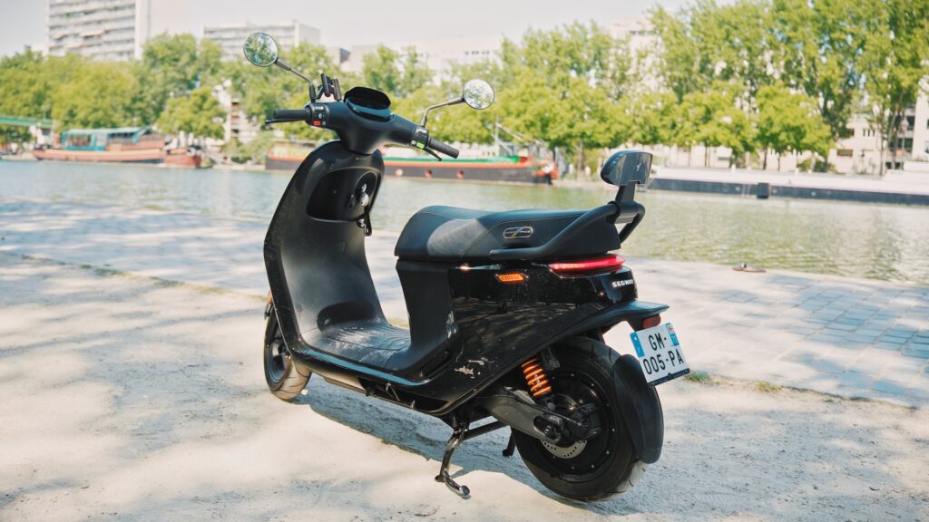 Segway E300SE // Source : Thomas Ancelle pour Numerama Segway E300SE // Source : Thomas Ancelle pour Numerama