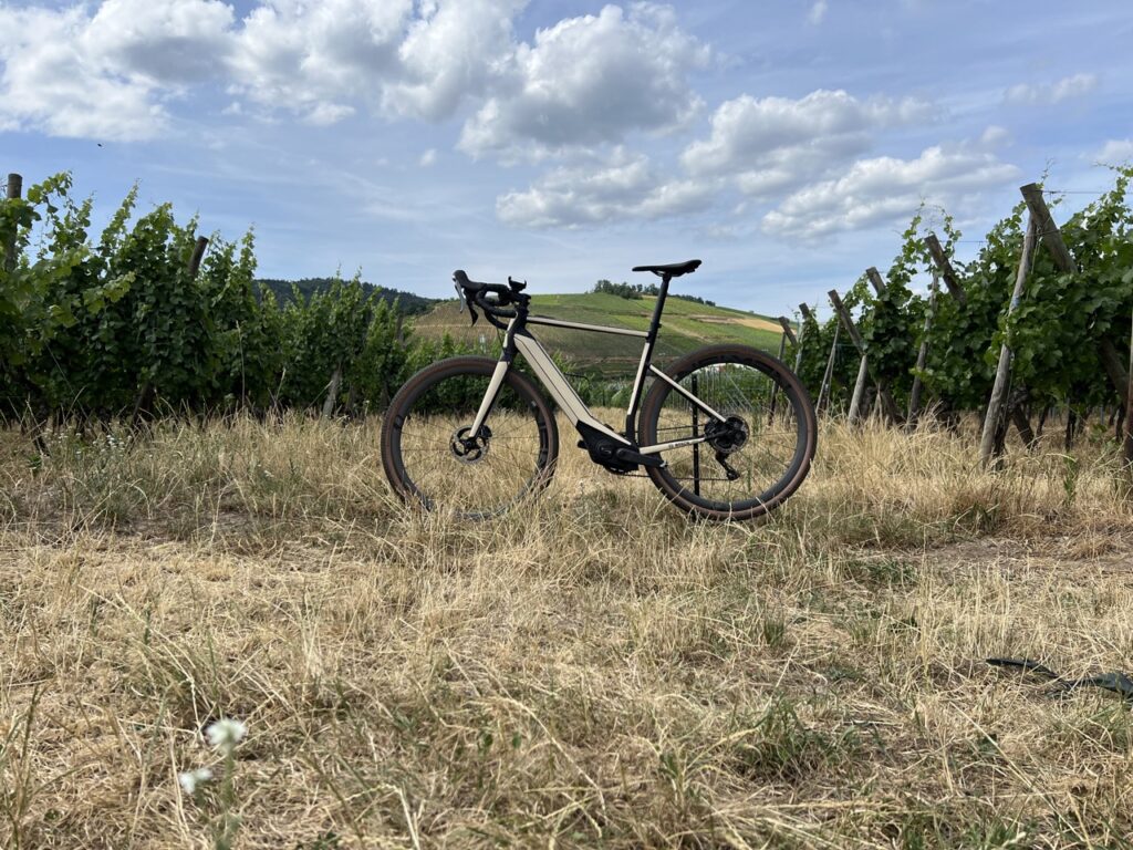 Un vélo gravel équipé du moteur Bosch Performance SX // Source : Julien Cadot pour Numerama Un vélo gravel équipé du moteur Bosch Performance SX // Source : Julien Cadot pour Numerama
