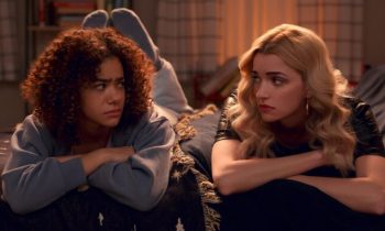 Ginny & Georgia // Source : Netflix Ginny & Georgia // Source : Netflix