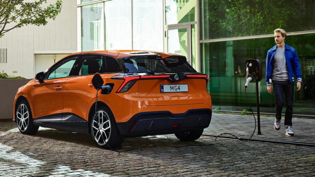 La MG4 est déjà disponible en France // Source : MG Motor La MG4 est déjà disponible en France // Source : MG Motor