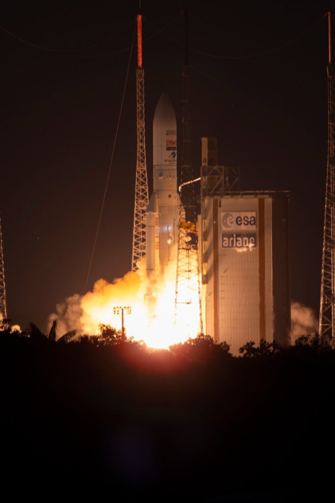 ESA Ariane 5 d&eacute;collage