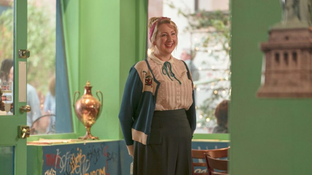 Maggie est l'un des deux personnages lesbiens adorables de cette deuxième saison // Source : Prime Video Maggie est l'un des deux personnages lesbiens adorables de cette deuxième saison // Source : Prime Video