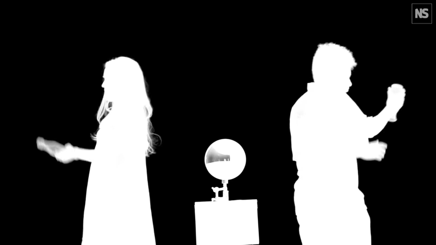Le « masque alpha » permet d'obtenir des résultats plus fins pour les effets spéciaux // Source : New Scientist / YouTube Le « masque alpha » permet d'obtenir des résultats plus fins pour les effets spéciaux // Source : New Scientist / YouTube