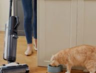 Un aspirateur parfait pour les poils et les croquettes // Source : Tineco