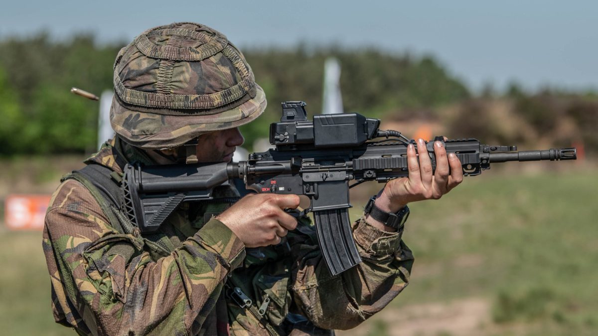 Un fusil équipé du viseur intelligent. // Source : Smart Shooter Un fusil équipé du viseur intelligent. // Source : Smart Shooter
