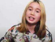 La famille de Lil Tay, jeune influenceuse de 14 ans, a annoncé son décès le 9 août dernier. // Source : Lil Tay sur YouTube. Capture d'écran Numerama. La famille de Lil Tay, jeune influenceuse de 14 ans, a annoncé son décès le 9 août dernier. // Source : Lil Tay sur YouTube. Capture d'écran Numerama.