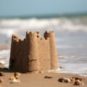 Les châteaux de sable. // Source : Canva Les châteaux de sable. // Source : Canva