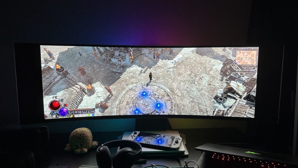 Écran Samsung Odyssey G9 // Source : Maxime Claudel pour Numerama Écran Samsung Odyssey G9 // Source : Maxime Claudel pour Numerama