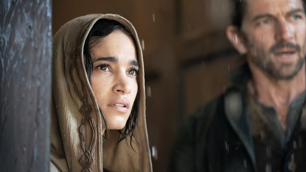 Kora, interprétée par Sofia Boutella, héroïne de Rebel Moon. // Source : Netflix Kora, interprétée par Sofia Boutella, héroïne de Rebel Moon. // Source : Netflix