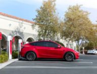Tesla en pause supercharge  // Source : Tesla