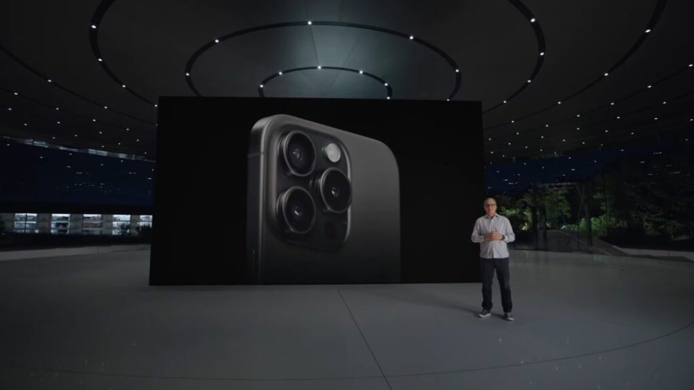 L'iPhone 15 Pro d'Apple // Source : Capture d'écran Numerama L'iPhone 15 Pro d'Apple // Source : Capture d'écran Numerama