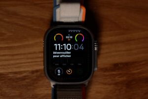 Apple Watch Ultra 2 // Source : Nino Barbey pour Numerama