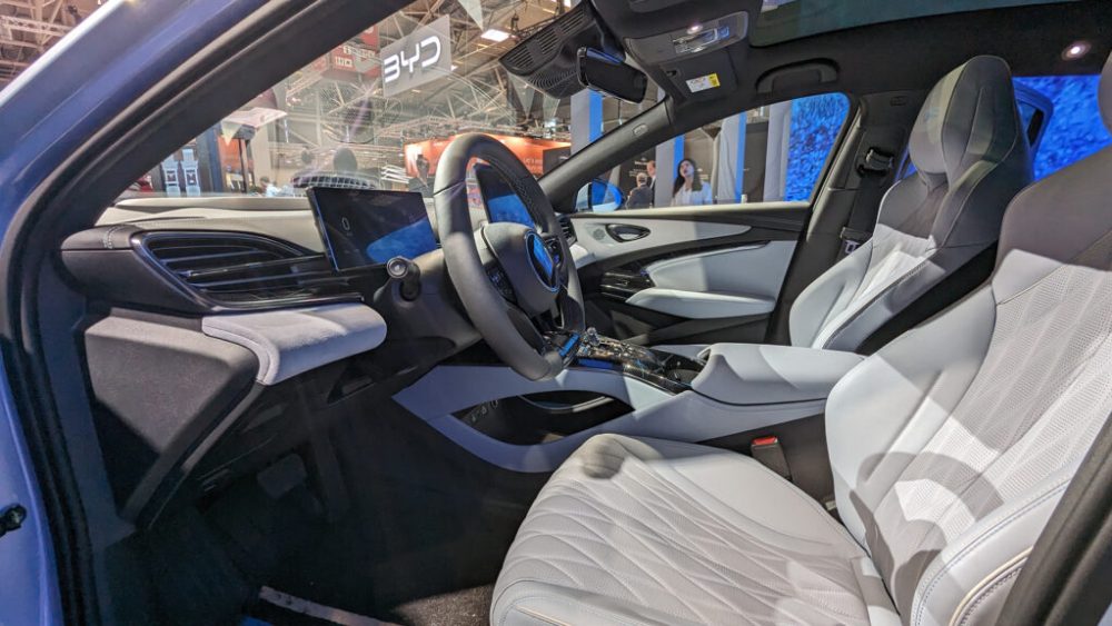Intérieur de la BYD Seal - IAA23 // Source : Raphaelle Baut Intérieur de la BYD Seal - IAA23 // Source : Raphaelle Baut