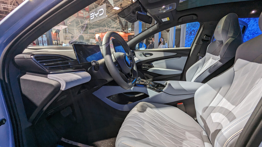 Intérieur de la BYD Seal - IAA23 // Source : Raphaelle Baut Intérieur de la BYD Seal - IAA23 // Source : Raphaelle Baut