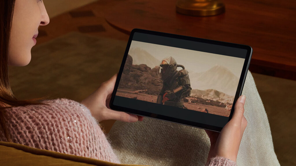 La tablette est parfaitement adapté pour regarder des films et séries // Source : Xiaomi La tablette est parfaitement adapté pour regarder des films et séries // Source : Xiaomi