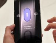 Le bouton Action de l'iPhone 15 Pro permet d'activer la lampe torche, entre autres. // Source : Numerama