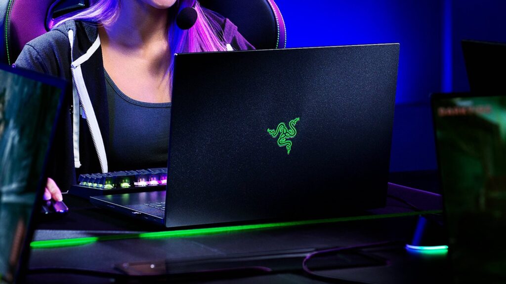 Razer Blade 16 pouces // Source : Razer Razer Blade 16 pouces // Source : Razer