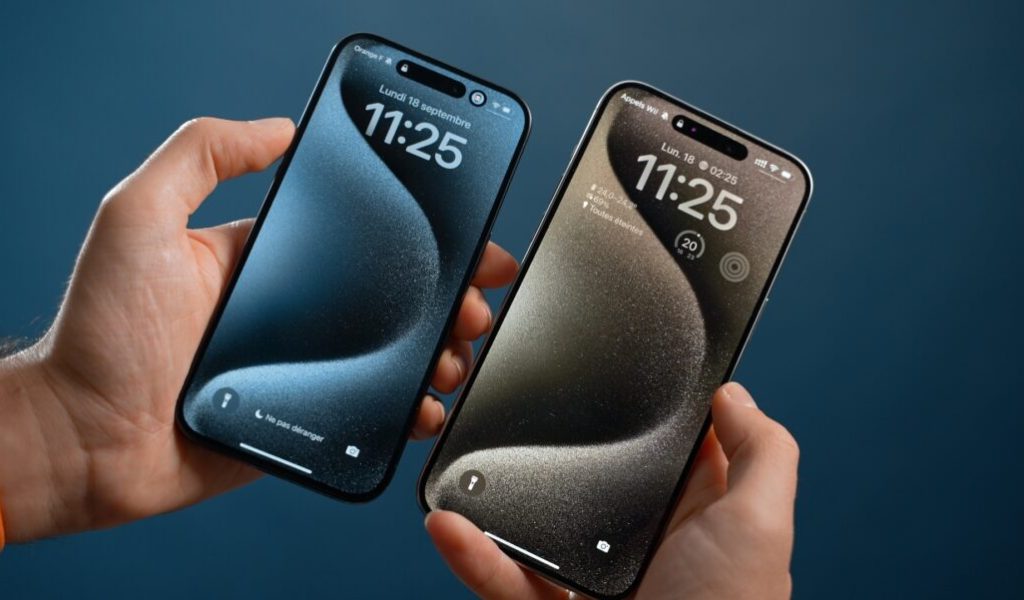 iPhone 15 Pro Max // Source : Thomas Ancelle / Numerama iPhone 15 Pro Max // Source : Thomas Ancelle / Numerama