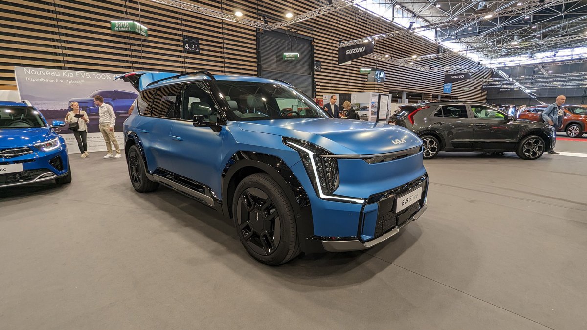 Kia EV9 sur le salon de Lyon // Source : Raphaelle Baut Kia EV9 sur le salon de Lyon // Source : Raphaelle Baut