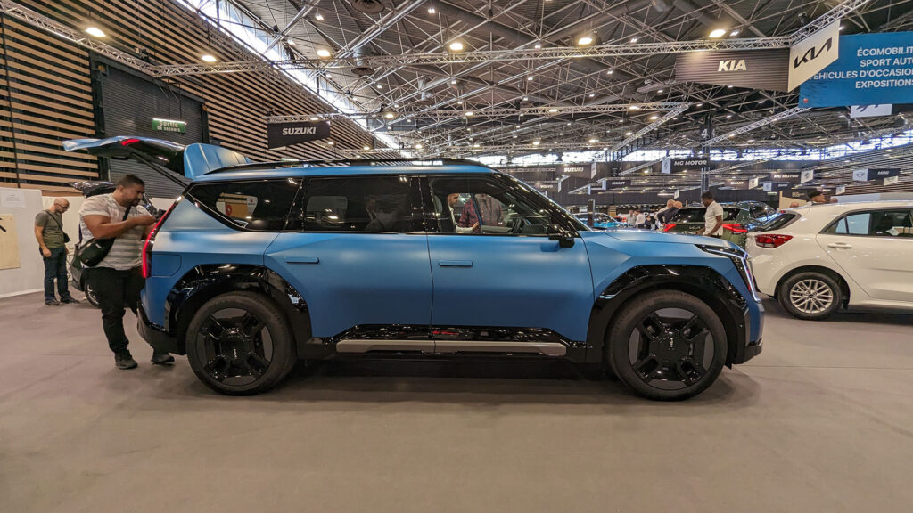 5m de long pour le Kia EV9 // Source : Raphaelle Baut 5m de long pour le Kia EV9 // Source : Raphaelle Baut