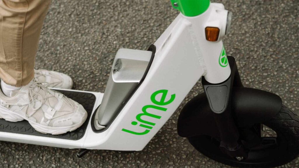 Marseilles retire une partie de ses trottinettes électriques en libre service // Source : Lime Marseilles retire une partie de ses trottinettes électriques en libre service // Source : Lime