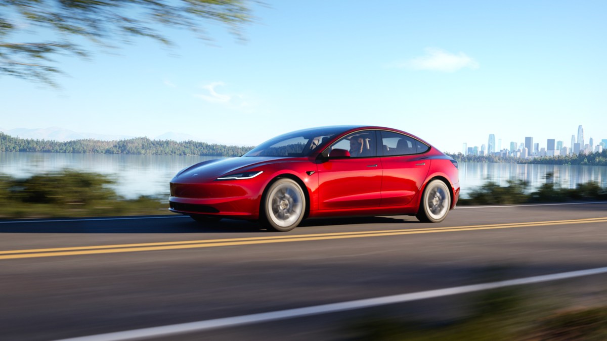 Tesla Model 3 (2023) // Source : Tesla Tesla Model 3 (2023) // Source : Tesla