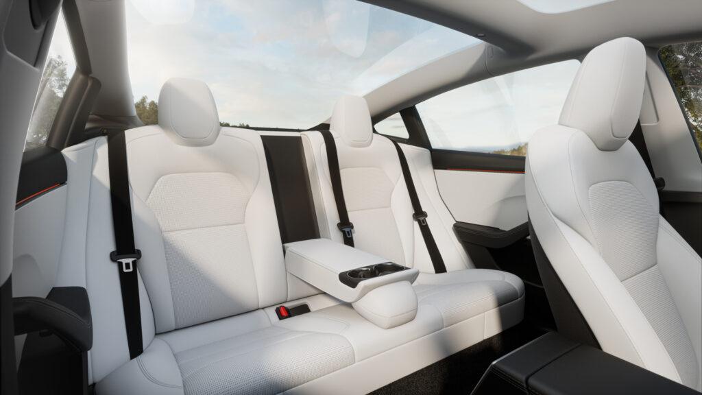 Tesla Model 3 (2023) // Source : Tesla Tesla Model 3 (2023) // Source : Tesla