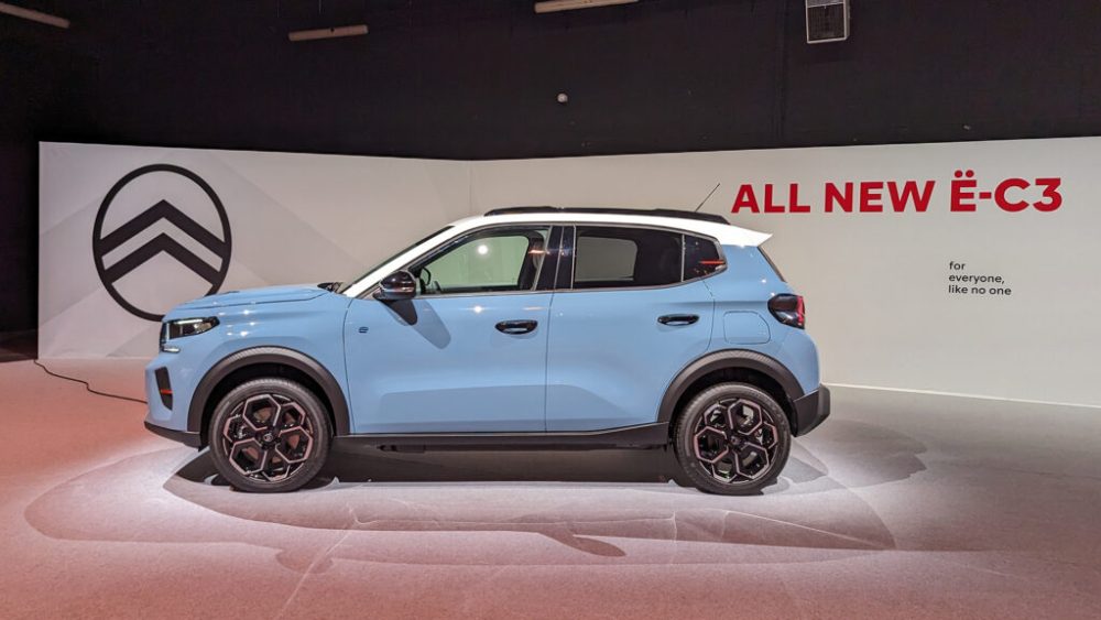 Citroën ë-C3 : seulement 4,01m de long // Source : Raphaelle Baut Citroën ë-C3 : seulement 4,01m de long // Source : Raphaelle Baut