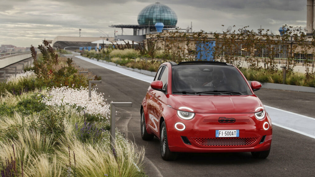 Fiat 500 électrique // Source : Fiat Fiat 500 électrique // Source : Fiat
