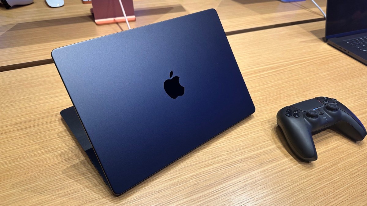MacBook Pro M3 noir sidéral // Source : Maxime Claudel pour Numerama MacBook Pro M3 noir sidéral // Source : Maxime Claudel pour Numerama