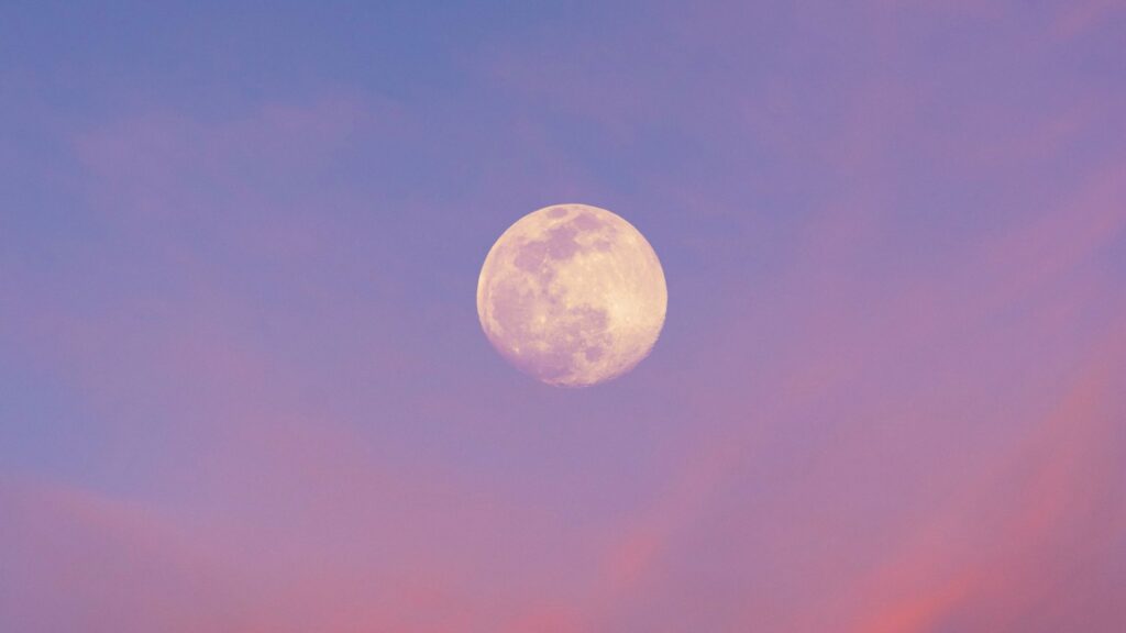 La Lune. // Source : Canva La Lune. // Source : Canva