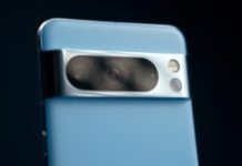 Le triple module caméra du Google Pixel 8 // Source : Thomas Ancelle / Numerama Le triple module caméra du Google Pixel 8 // Source : Thomas Ancelle / Numerama