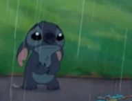 Triste sous la pluie // Source : Extrait Lilo & Stitch