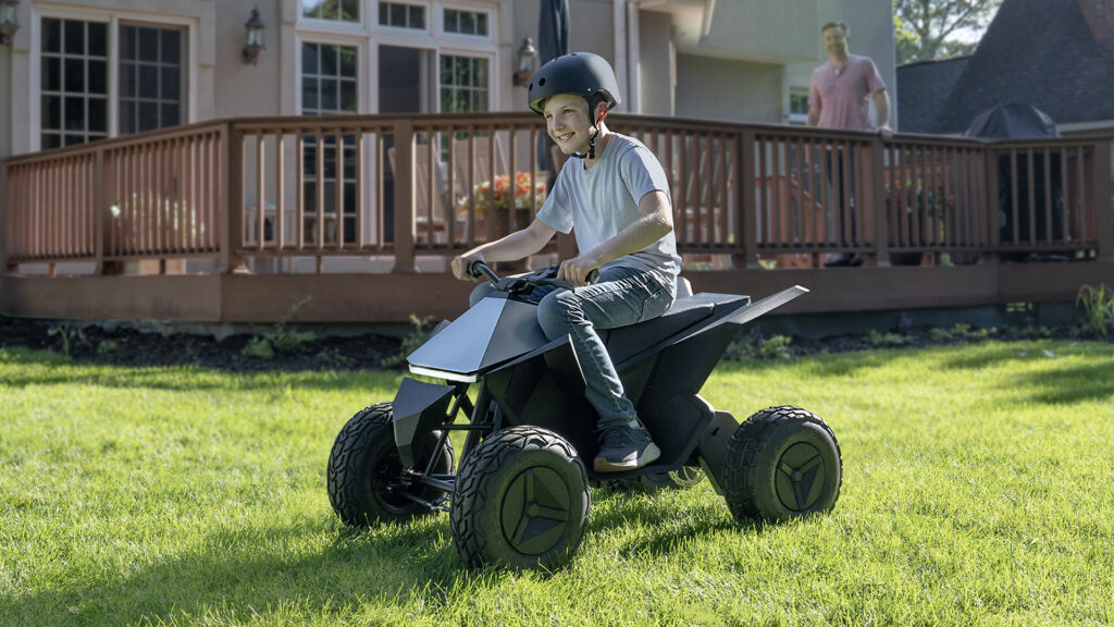 Tesla Cyberquad pour enfant // Source : Tesla Tesla Cyberquad pour enfant // Source : Tesla