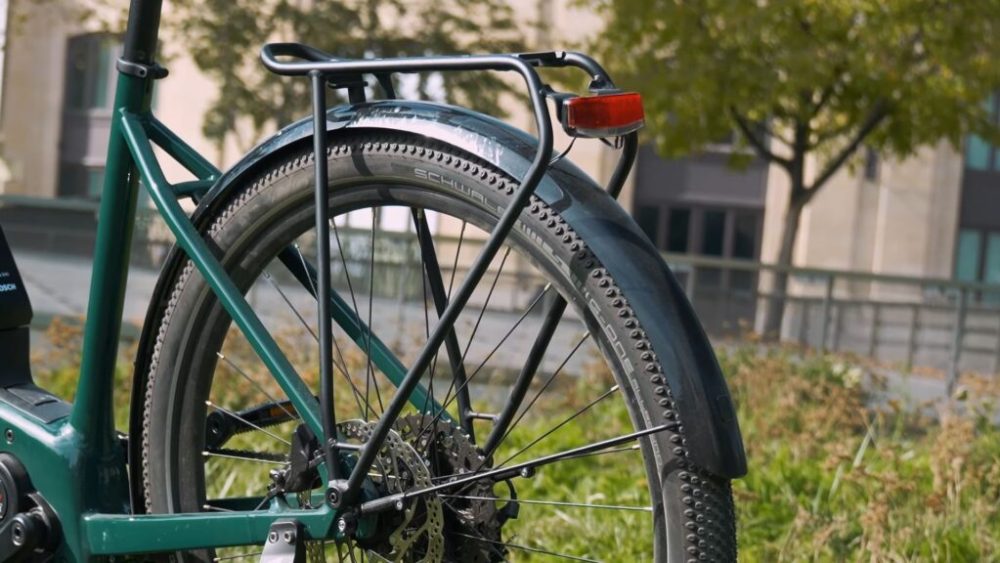Roue arrière du Trek Allant+ 6 // Source : Numerama Roue arrière du Trek Allant+ 6 // Source : Numerama