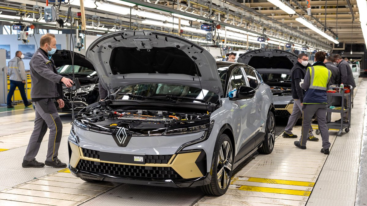 Usine Renault Mégane e-tech // Source : Renault Usine Renault Mégane e-tech // Source : Renault