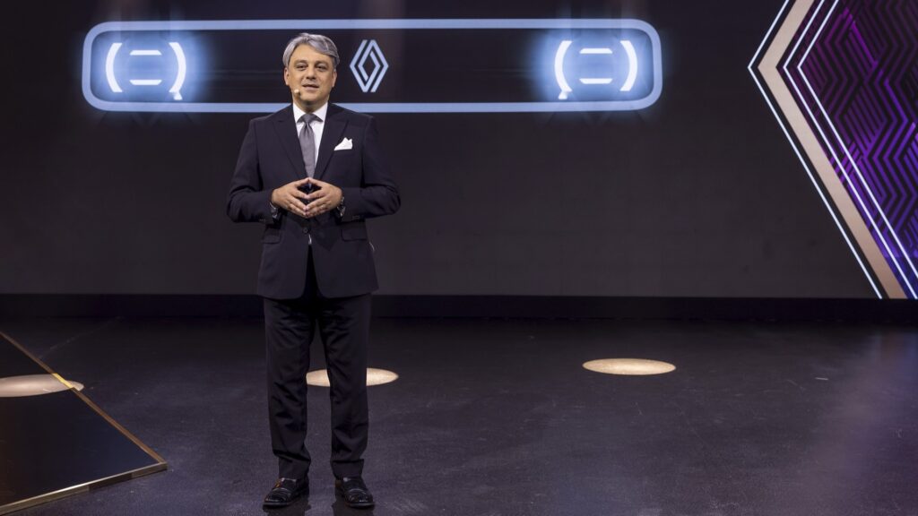 Luca de Meo présentation des projets Renault // Source : Renault Luca de Meo présentation des projets Renault // Source : Renault