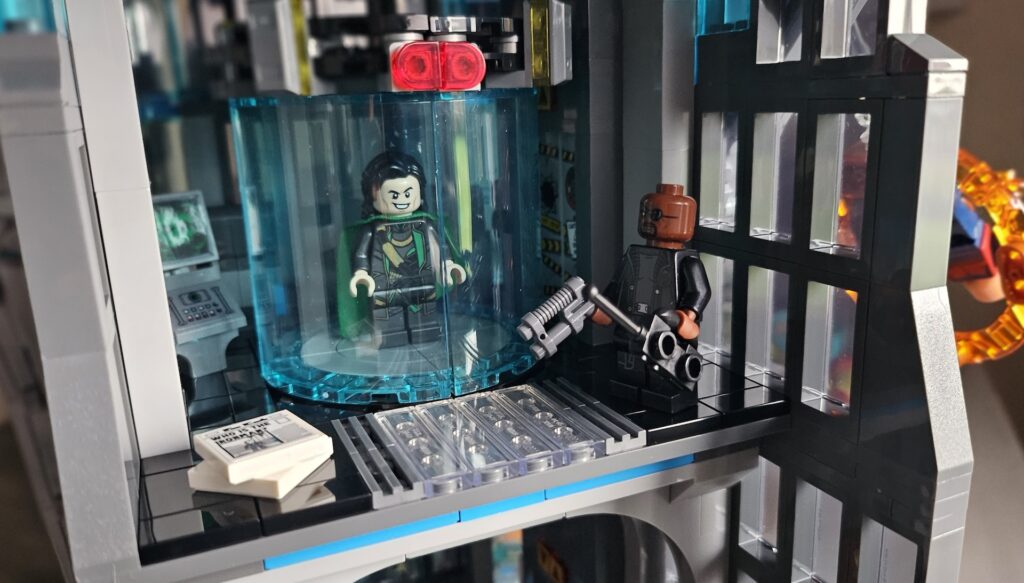 Tour Avengers en Lego // Source : Maxime Claudel pour Numerama
