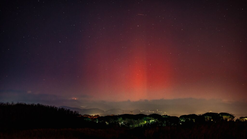 Le phénomène était visible jusque dans le Var, à Fréjus. // Source : Via X @KateSuarez8374 Le phénomène était visible jusque dans le Var, à Fréjus. // Source : Via X @KateSuarez8374