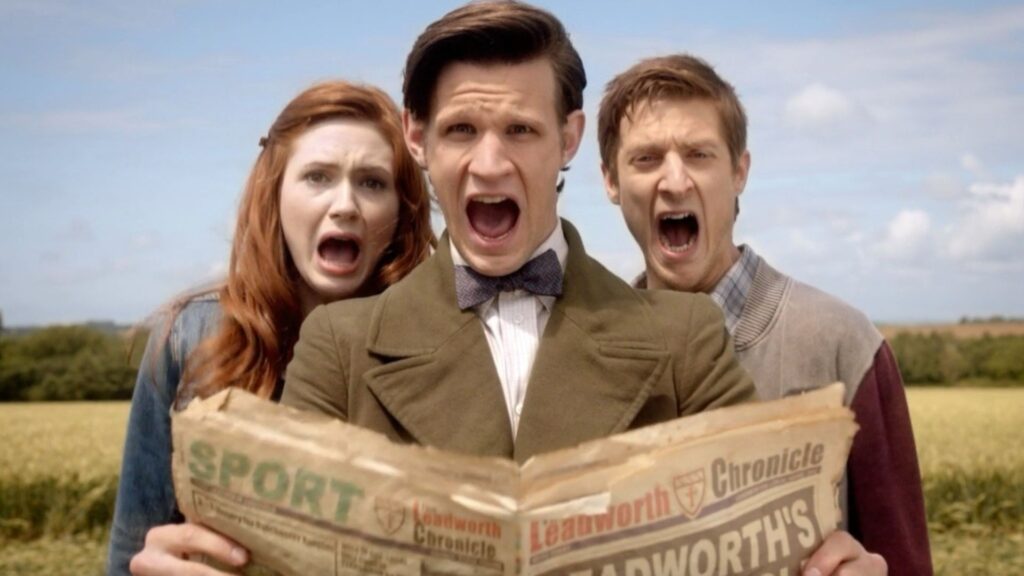 Le 11e Docteur accompagné d'Amy et Rory. // Source : BBC Le 11e Docteur accompagné d'Amy et Rory. // Source : BBC