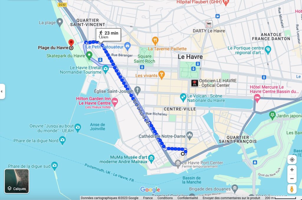 Pour les itinéraires, le chemin à suivre apparait en bleu plus foncé // Source : Google Maps / Capture d'écran Numerama Pour les itinéraires, le chemin à suivre apparait en bleu plus foncé // Source : Google Maps / Capture d'écran Numerama