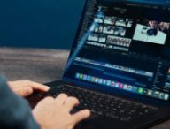 Le MacBook Pro de 16 pouces en version Apple M3 Max // Source : Thomas Ancelle / Numerama