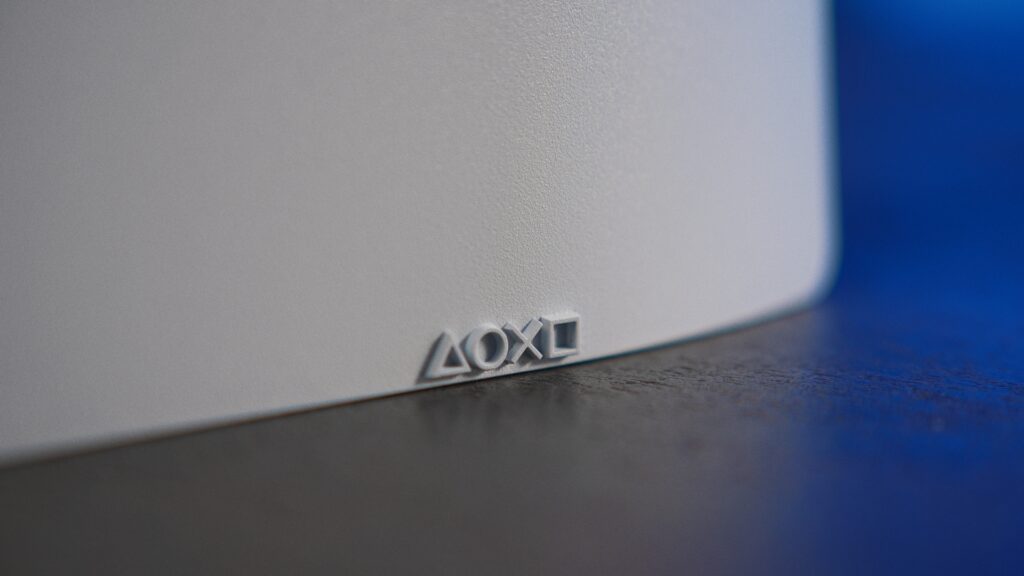 PS5 Slim // Source : Thomas Ancelle pour Numerama PS5 Slim // Source : Thomas Ancelle pour Numerama
