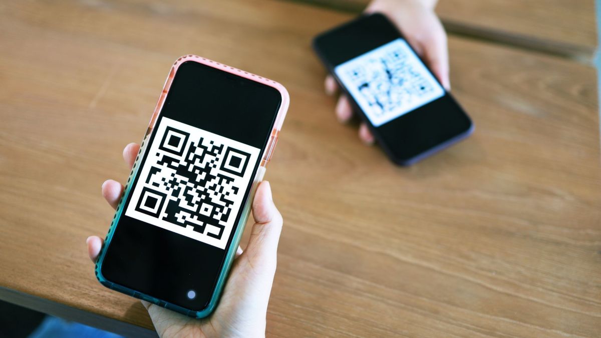 Des QR codes. // Source : Canva Des QR codes. // Source : Canva