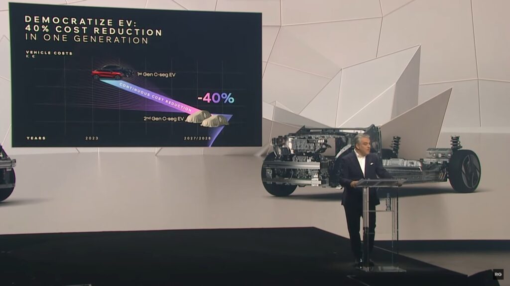 Stratégie de réduction des coûts d'Ampère / Renault // Source : capture d'écran Stratégie de réduction des coûts d'Ampère / Renault // Source : capture d'écran